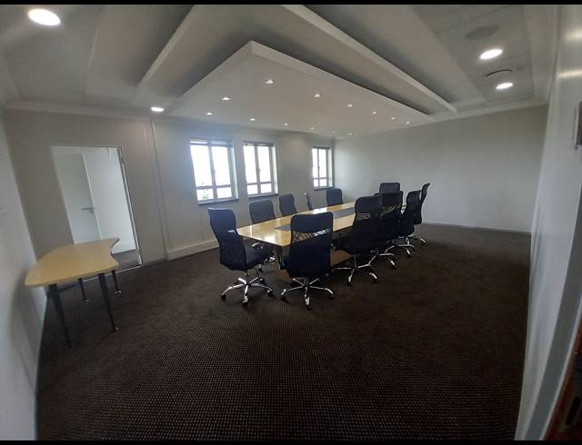 554M² OFFICE TO LET IN BRYANSTON